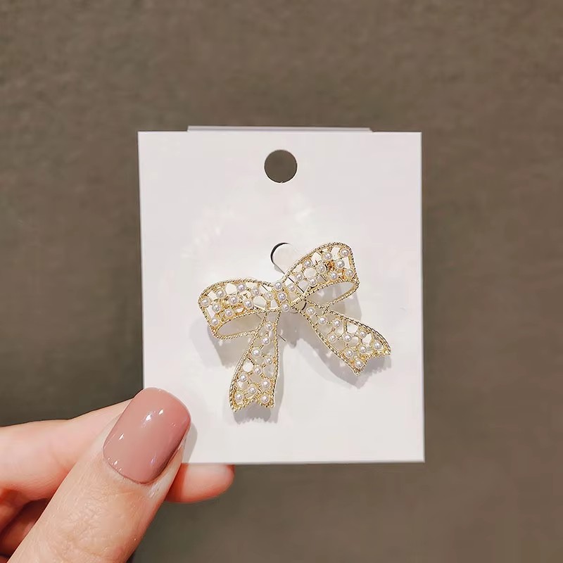 Women'S Accessories Manufacturers - Punk menina broche 2025 moda novo