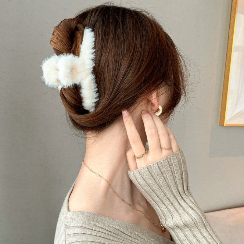 Grampos de garra de cabelo de  - Women'S Winter Accessories Set avaliação e preço