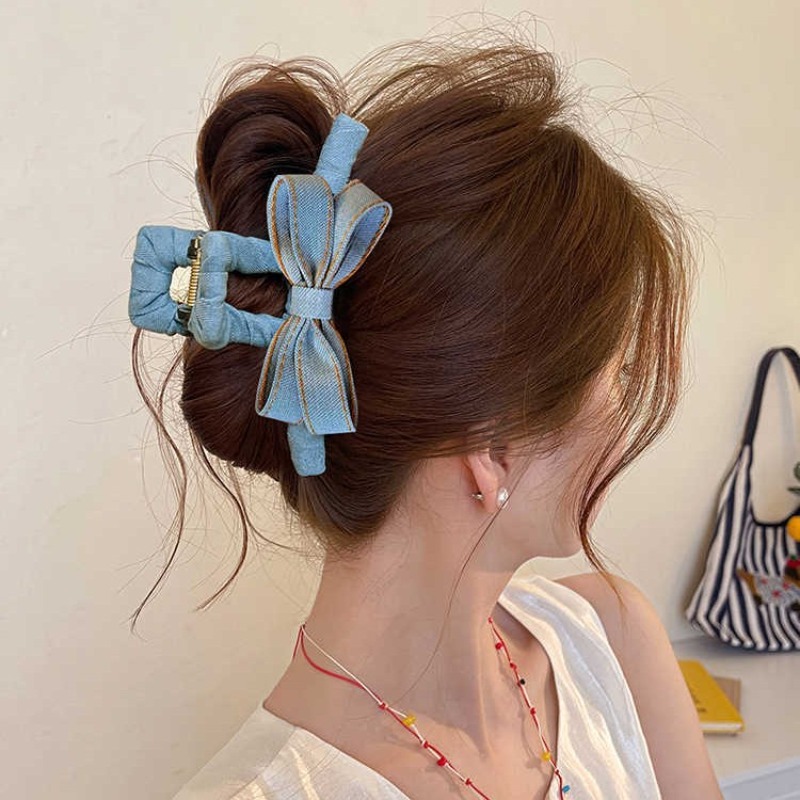 Grampo de garra de cabelo com  - Women'S Winter Accessories Set avaliação e preço